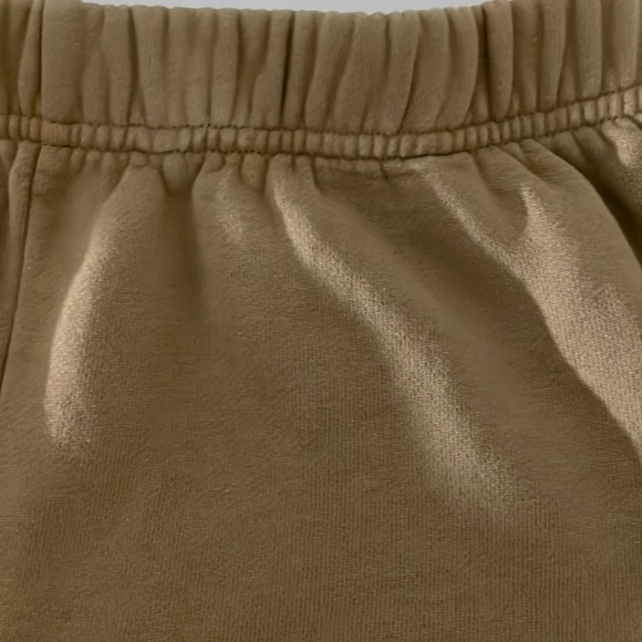 Aritzia Tna Cozy Fleece Perfect Hi-Rise 3" Sweatshort - Picture 5 of 5